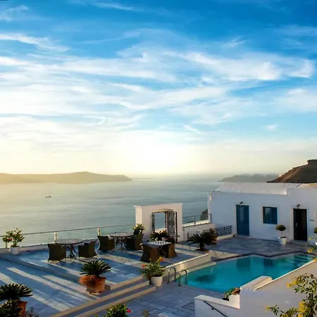 Villa House Nikalaia In Fira, Santorini